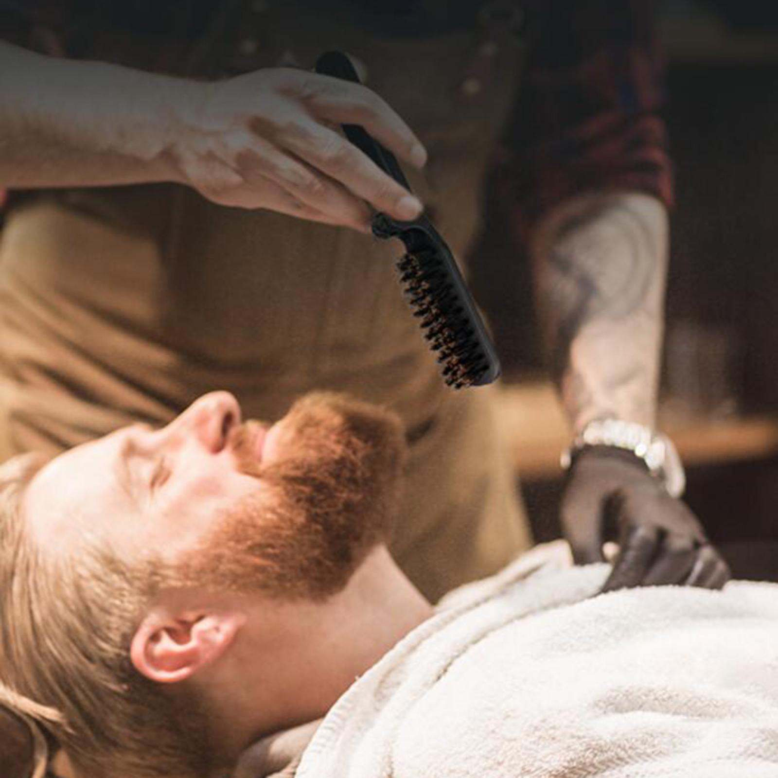 Zwarte stijlvolle baardborstel - Men'S Grooming Barbershop recensie en prijs